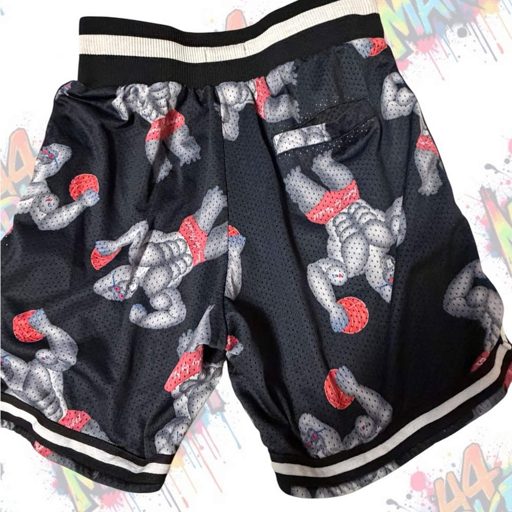 Market~ Mens Small Black Basketball Shorts